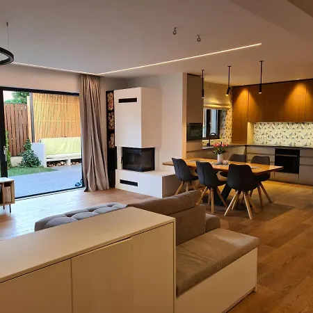 Chic - Premium Living 빌라 클루지나포카